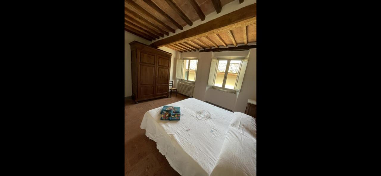 Pulcinella Appartamento Tipico Centro Storico Montepulciano Stazione Exteriör bild